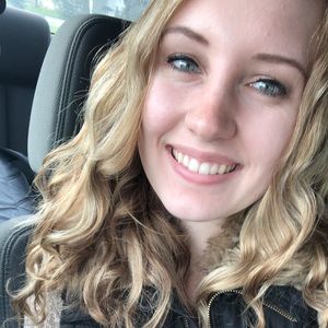 Meet your Posher, Christiana